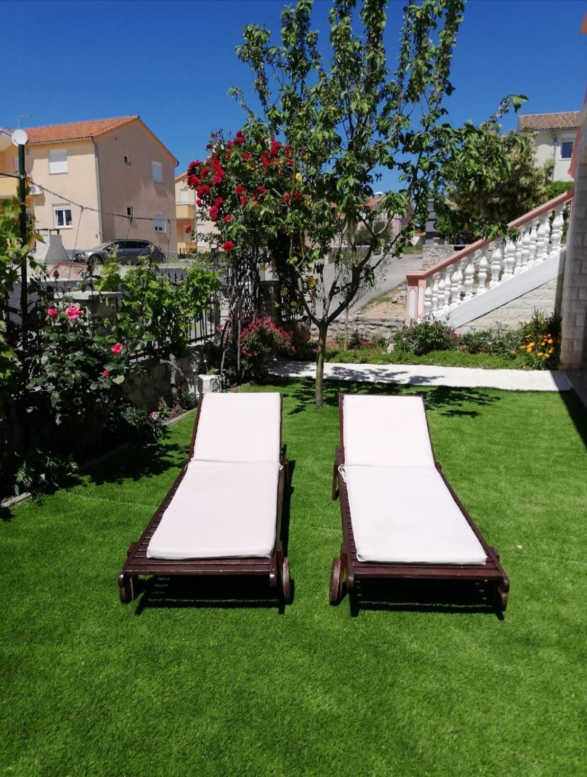 Apartments Jankovic Vodice Rum bild