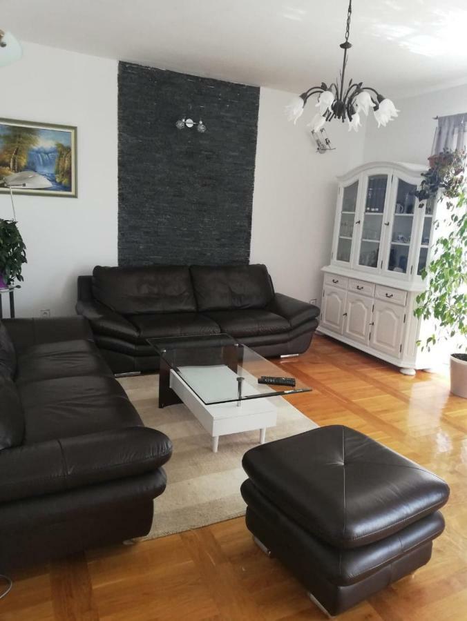 Apartments Jankovic Vodice Exteriör bild